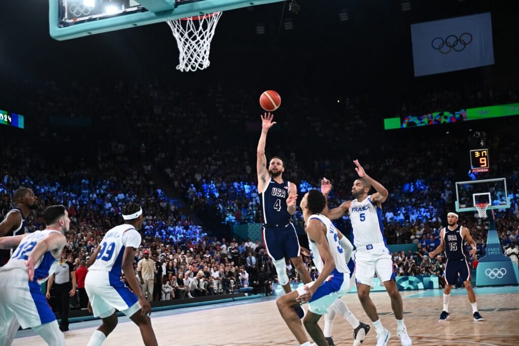 Estados Unidos gana el oro, segundo Francia