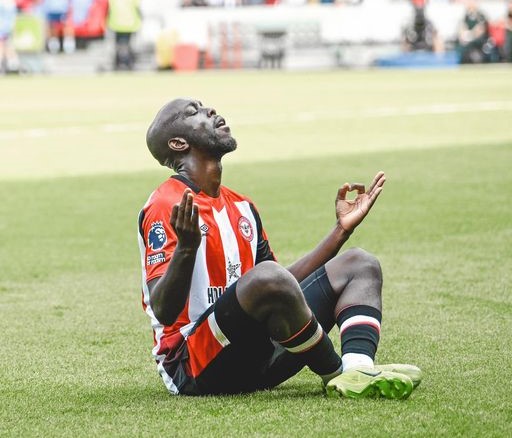 Brentford supera al Crystal Palace