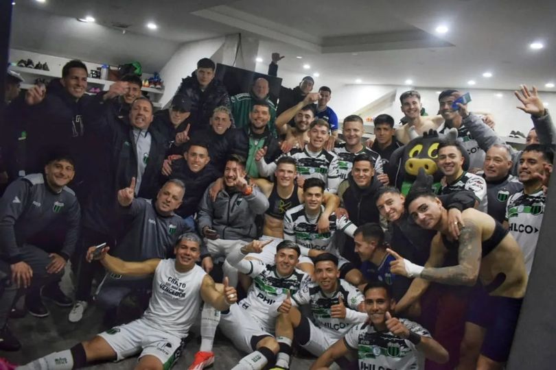Nueva Chicago le da un golpe certero a Colón