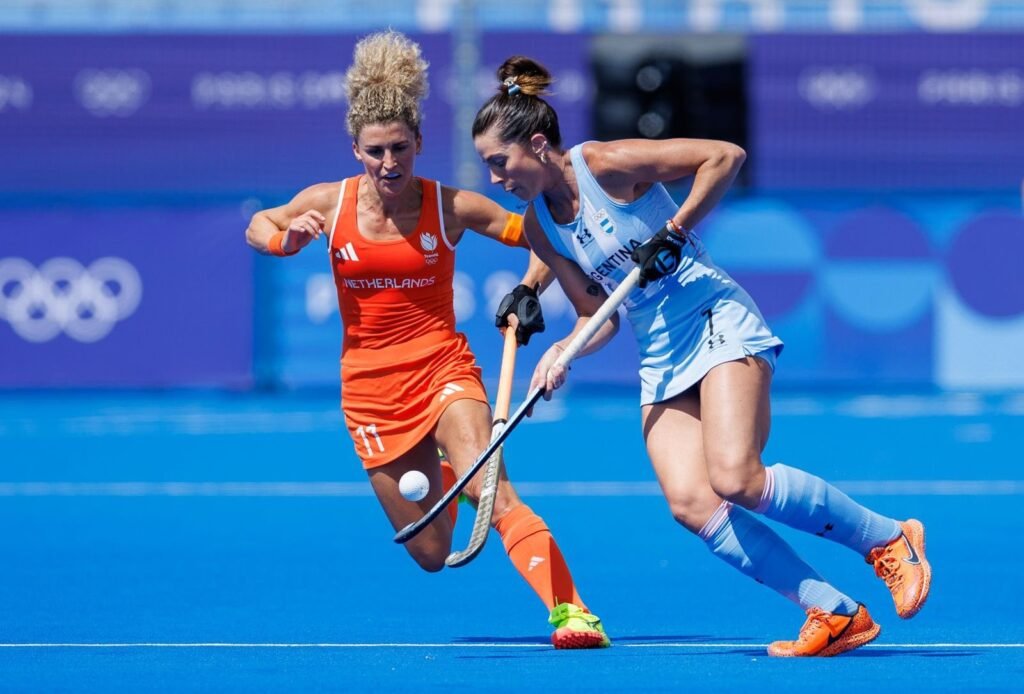 Las Leonas cayeron ante Países Bajos y van por el Bronce