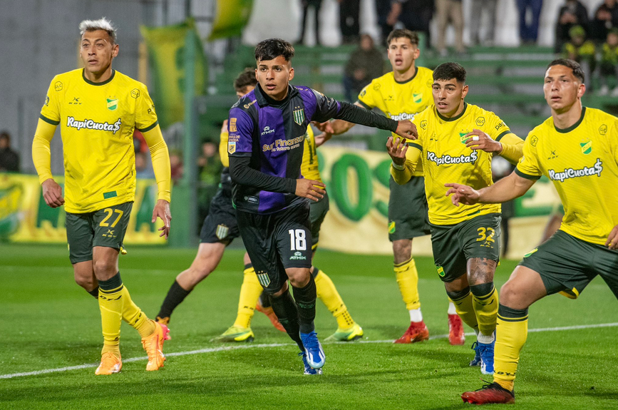 Defensa y Justicia venció a Banfield por el Torneo de la Liga