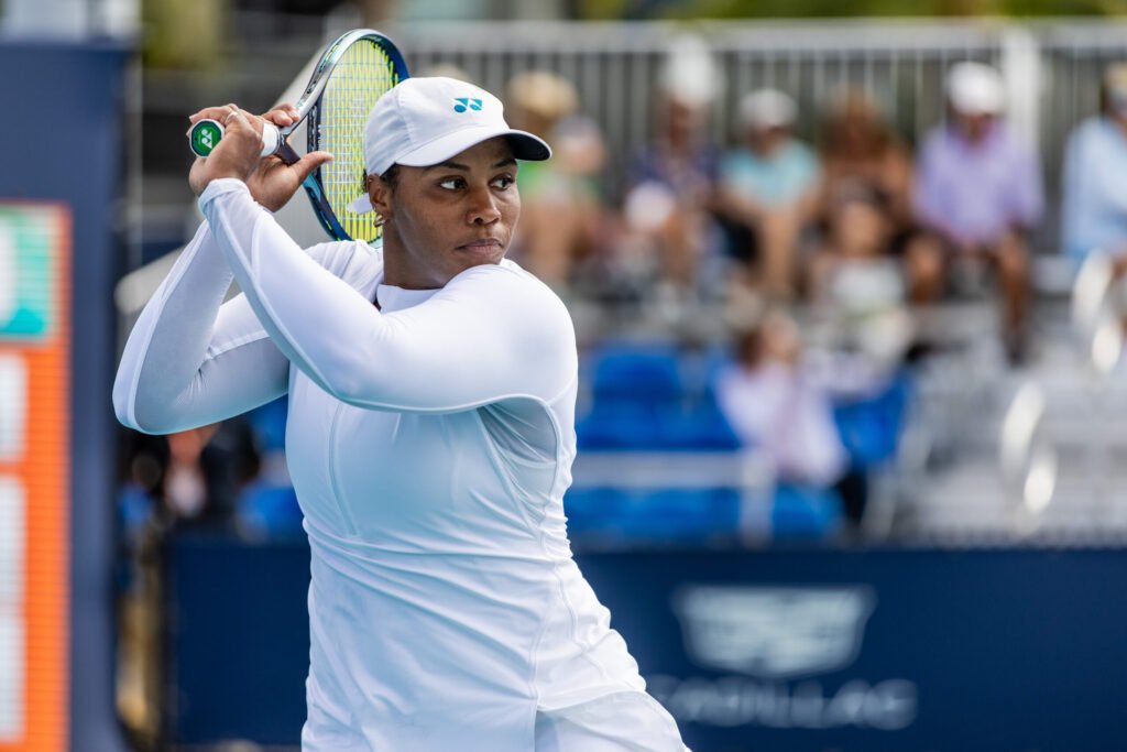 Torneo Femenino de Beijing: Jornada con importantes victorias y retiros