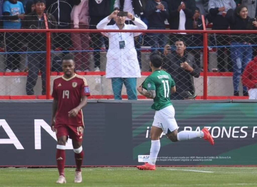 Bolivia arrolla a Venezuela con una goleada histórica en El Alto