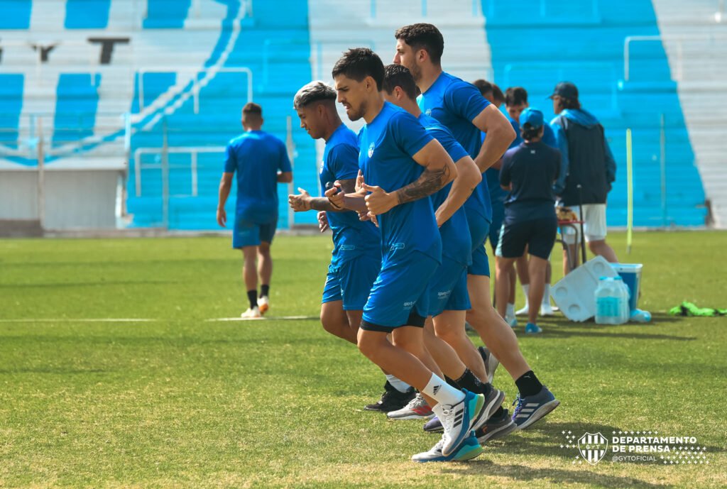 Gimnasia y Tiro se prepara para enfrentar a Gimnasia de Mendoza en un Crucial Choque de la Primera Nacional