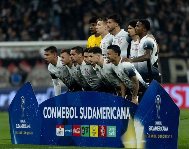 Corinthians y Fortaleza se Enfrentan en una Noche Decisiva en la Copa Sudamericana