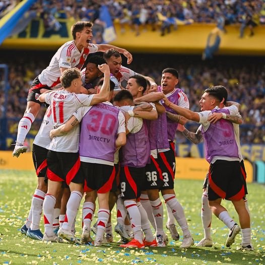 River Plate se lleva el Superclásico tras vencer a Boca Juniors en La Bombonera