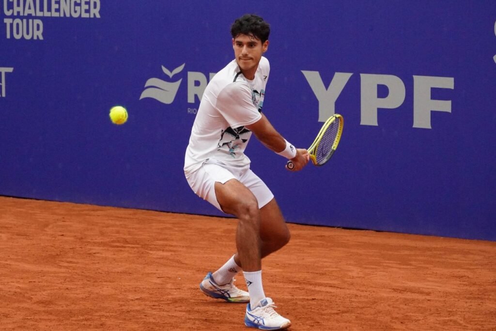 Juan Manuel Cerúndolo juega la final de Antofagasta ante Daniel Vallejo (Imagen)