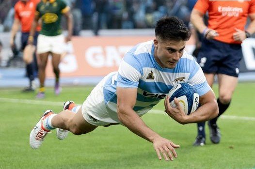 En una noche mágica en el estadio Madres de Ciudades de Santiago del Estero, Los Pumas lograron una victoria inolvidable