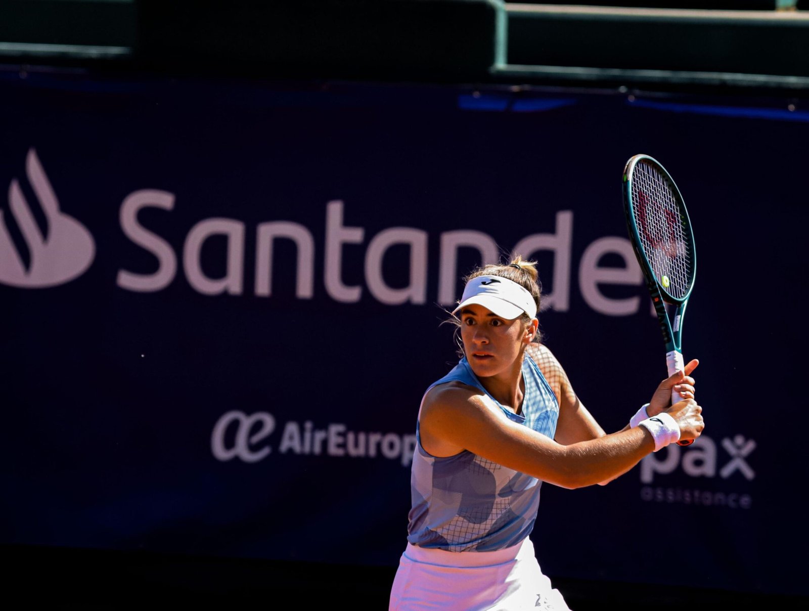 Solana Sierra se mete en la final del W50 Pilar tras una épica remontada