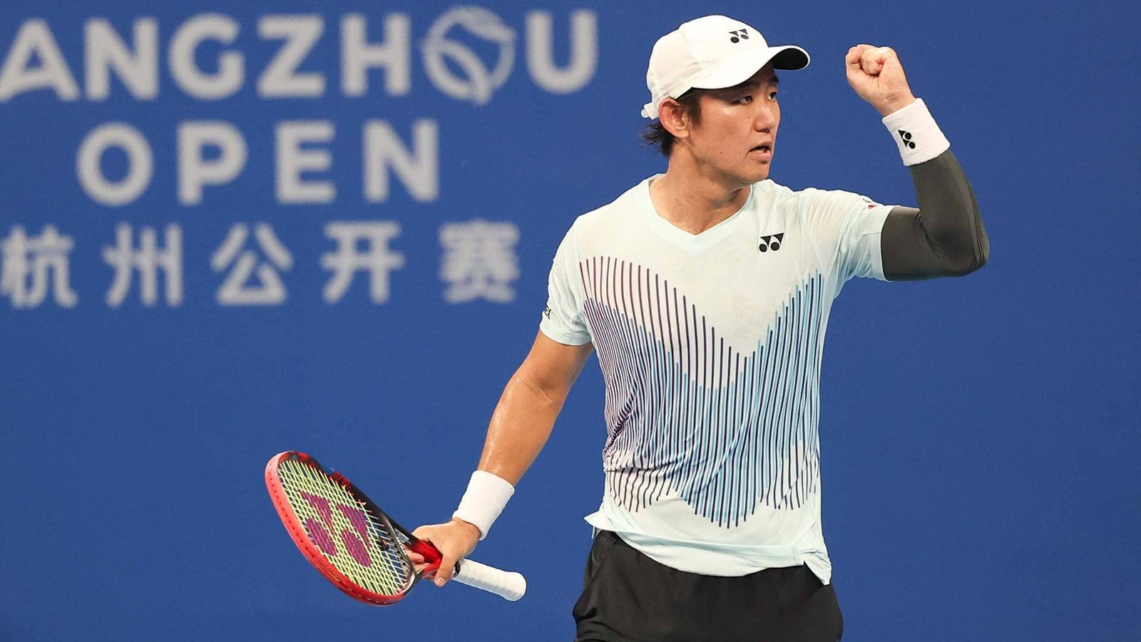 Nishioka Brilla en el Abierto de Hangzhou