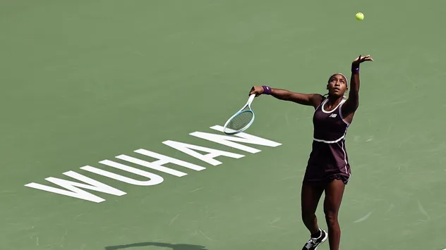 Coco Gauff continúa imparable en China: avanza a cuartos de final en Wuhan; Pegula eliminada
