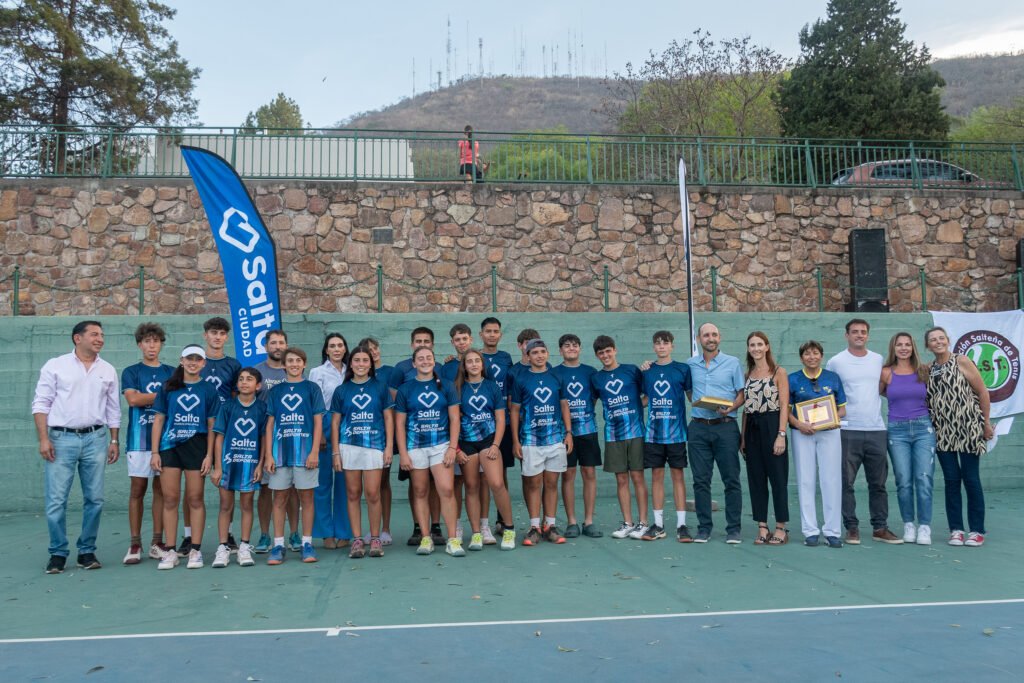 Salta se convierte en el escenario del mejor tenis juvenil con la Copa Argentina de Menores