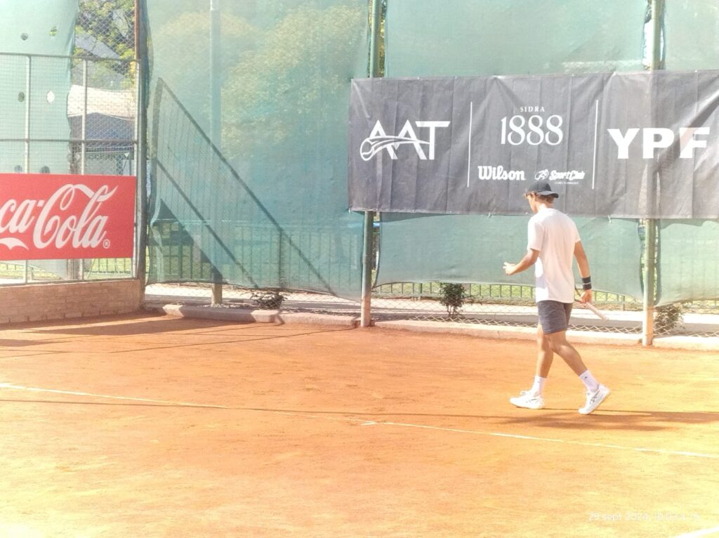 Cuartos de Final - ITF J 200 Salta: Un Día de Sorpresas en Gimnasia y Tiro