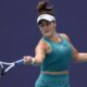 Bianca Andreescu avanza a los cuartos de final del Toray Pan Pacific Open 2024 tras el retiro de Haddad Maia