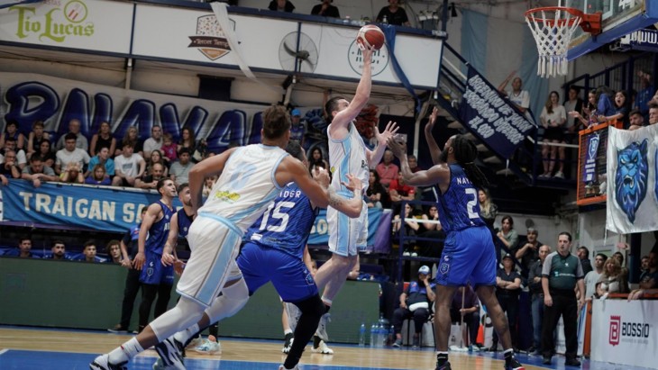 Oberá Tenis Club se impuso en Junín ante Argentino