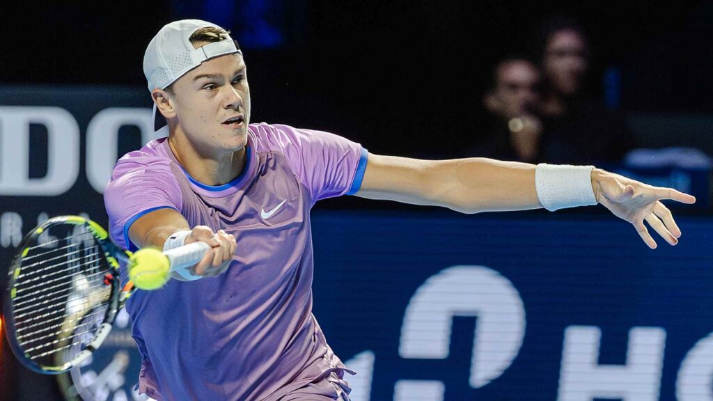 Holger Rune y Arthur Fils avanzan a las semifinales del Swiss Indoors Basel y sueñan con el título en el ATP 500 suizo