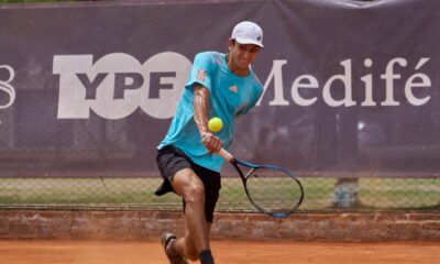 El M15 de Azul se prepara para una final que promete emociones y alto nivel de tenis, con dos representantes argentinos disputando el título en el Club de Remo. Alex Barrena (623°) y Lorenzo Joaquín Rodríguez (614°) lograron imponerse en sus respectivas semifinales, asegurando un campeón argentino en este torneo del circuito ITF.