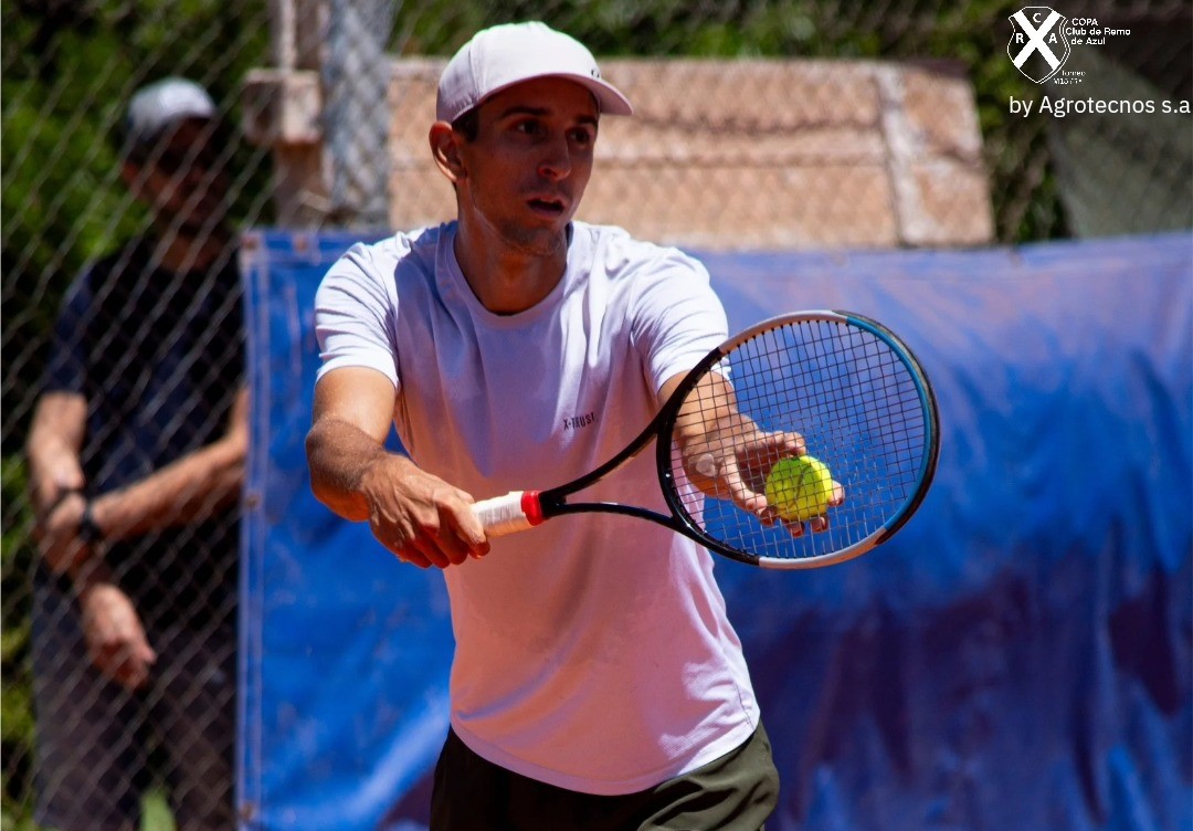 Lorenzo Rodríguez se corona campeón del M15 de Azul y conquista su segundo título Future