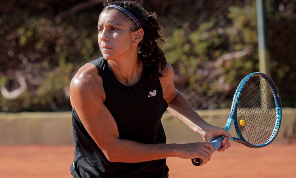 El tenis femenino argentino sigue dando de qué hablar en el W15 de Córdoba, donde Luisana Giovannini y Justina Gonzales Daniele lograron imponerse en semifinales para asegurar una final 100% nacional.
