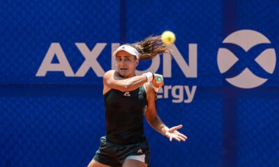 Lourdes Carlé avanza a los cuartos de final del WTA 125 de Florianópolis tras una gran remontada ante Kristina Mladenovic