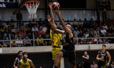 Montmartre logró una victoria crucial ante Amancay por 77-76 en el Nido, extendiendo su racha de triunfos a tres