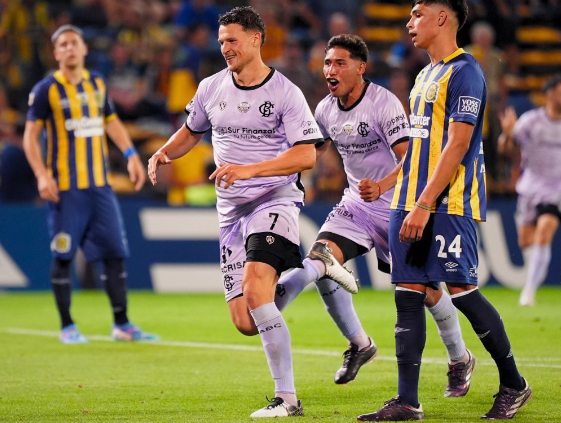 Barracas dio la sorpresa y venció a Rosario Central en el Gigante de Arroyito
