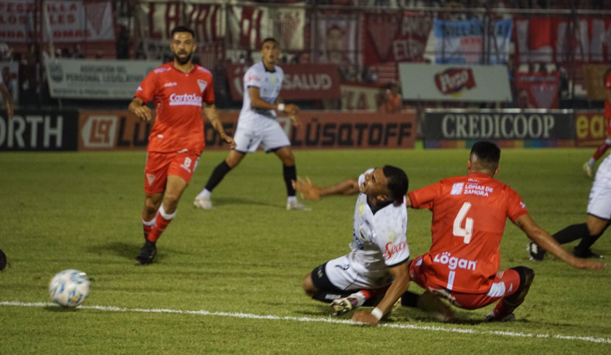 Deportivo Armenio golpeó primero ante Los Andes y toma ventaja en el Reducido por el ascenso