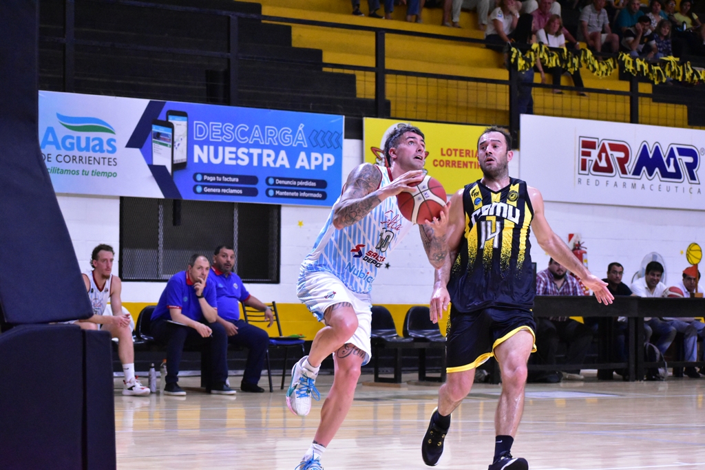 Comu fue sólido en el final y le ganó a Salta Basket