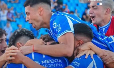 Godoy Cruz aplastó a Banfield, se aseguró la Sudamericana y sueña con la Libertadores