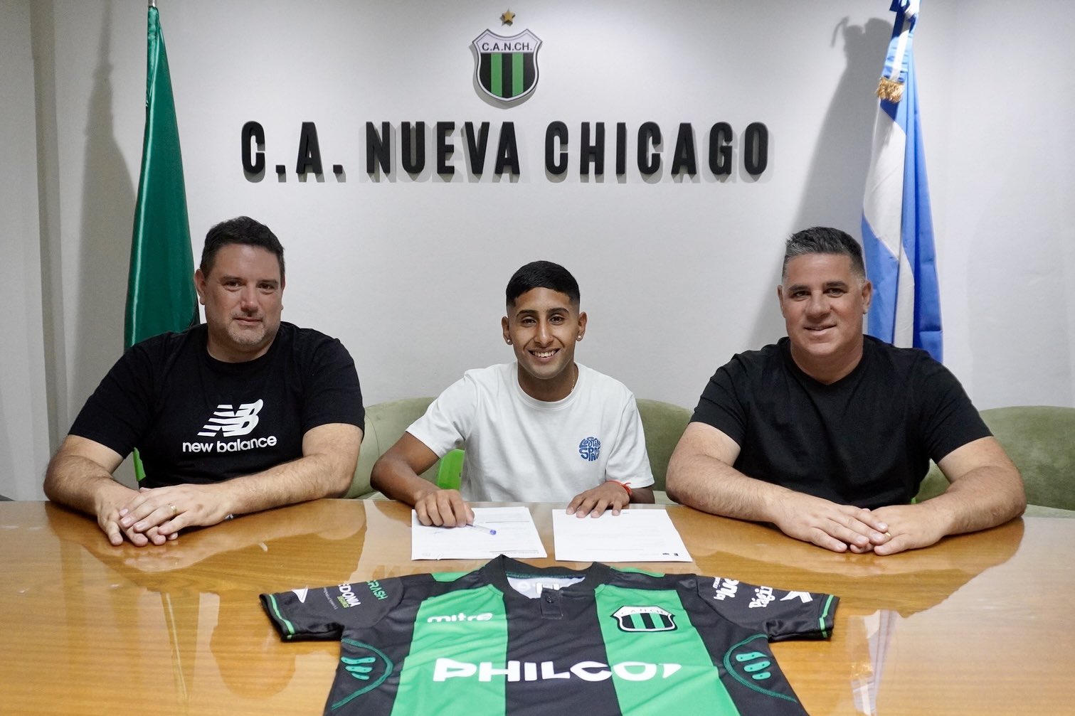 Nueva Chicago: Sin técnico y con movimientos en el plantel tras el final de temporada