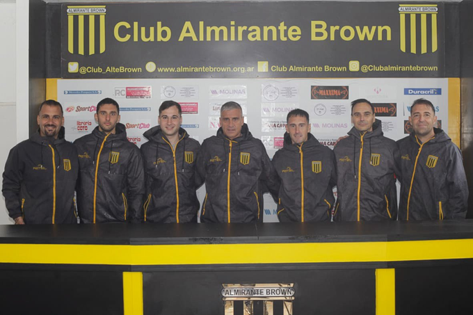 Almirante Brown comienza su temporada con cambios y proyectos bajo la conducción de Fabián Nardozza