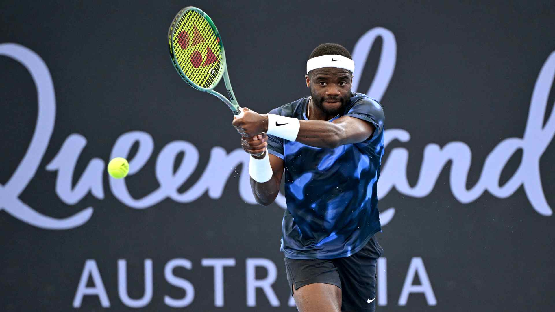 Frances Tiafoe inicia con éxito su temporada 2025 en Brisbane