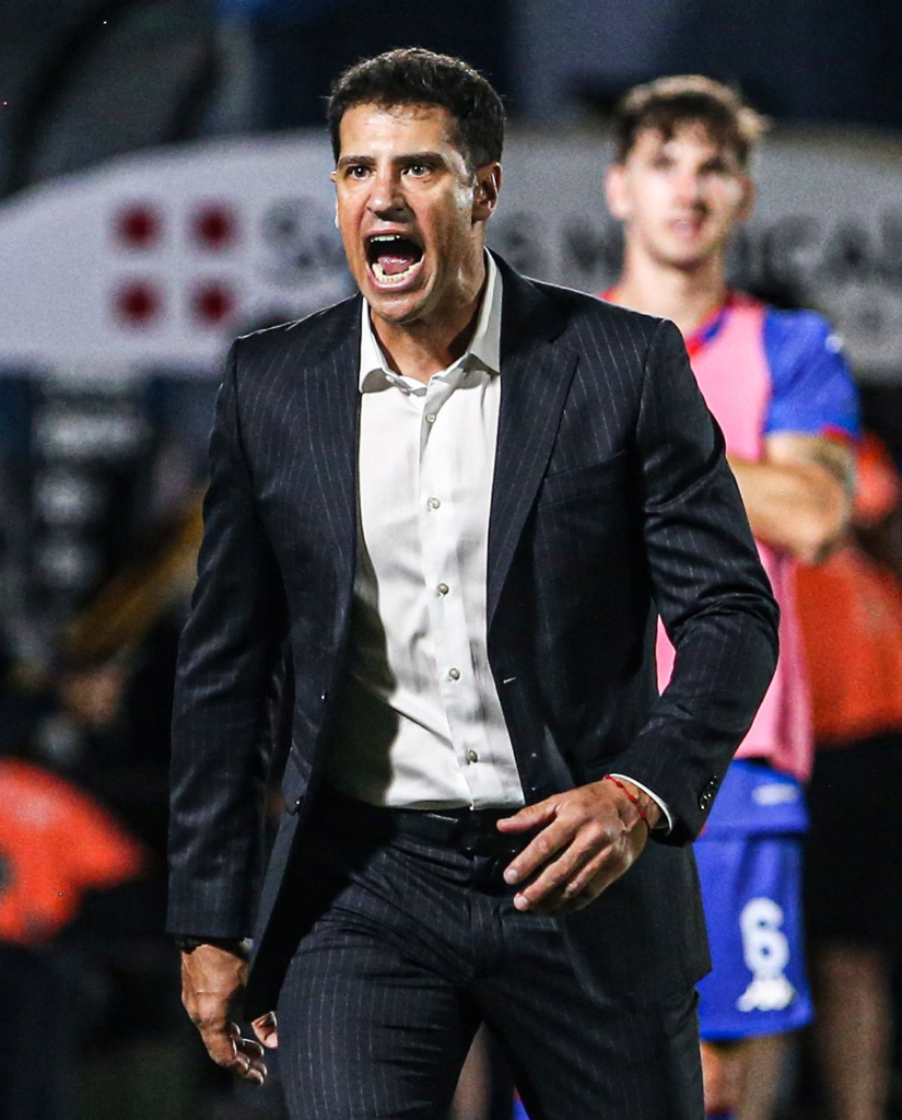 Sebastián Domínguez, a un paso de ser el nuevo entrenador de Vélez

