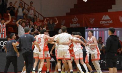 La Liga Argentina de Básquet cierra su fase regular con partidos decisivos y resultados que marcaron las posiciones finales en ambas conferencias