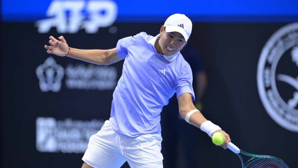 Learner Tien sorprende y avanza a semifinales de las Next Gen ATP Finals