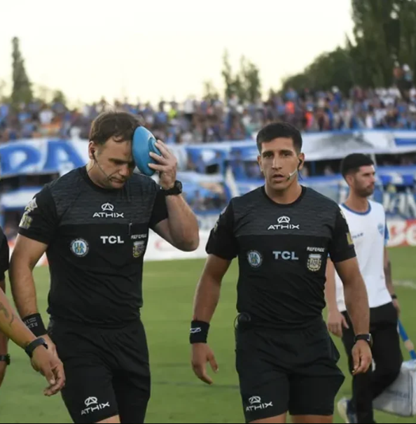 Suspensión del partido entre Godoy Cruz y Talleres por agresión a árbitro