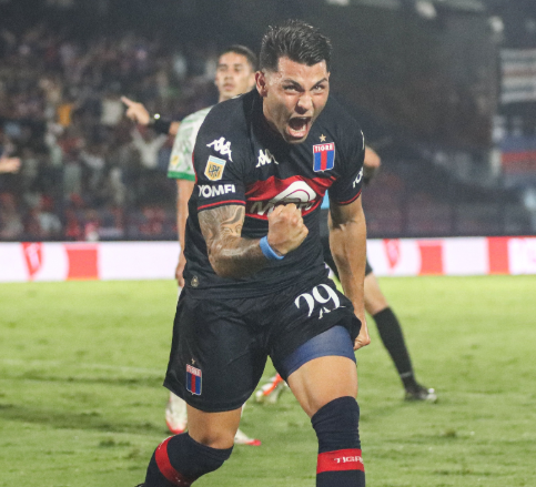 Tigre se impuso ante Banfield y alcanzó la cima de la Zona A