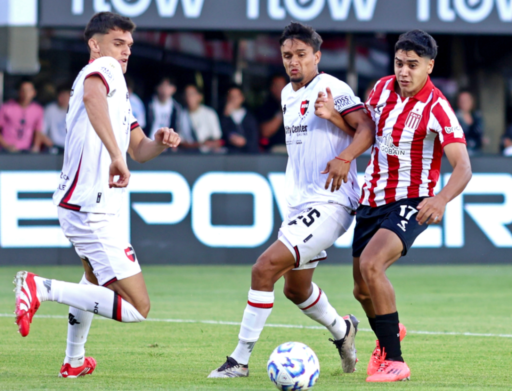 Estudiantes y Newell’s empataron en La Plata y siguen sin levantar cabeza