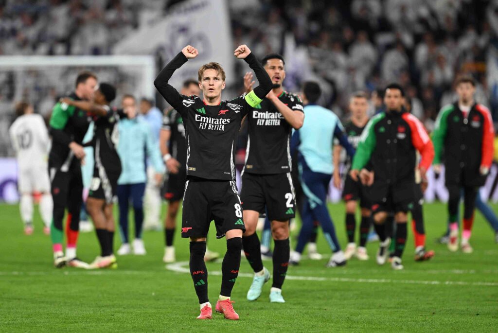 El Arsenal eliminó al campeón y está entre los cuatro mejores de Europa