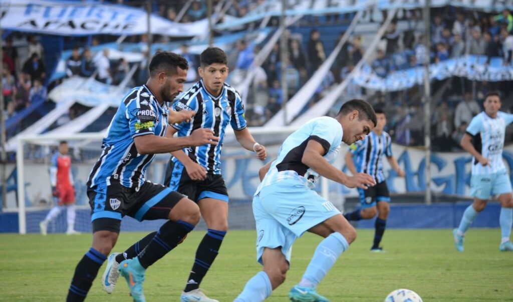Sábado de emociones y cambios en la Primera Nacional: goles, renuncias y resurrecciones