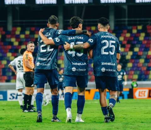 Independiente Rivadavia lo dio vuelta y se metió en los playoffs