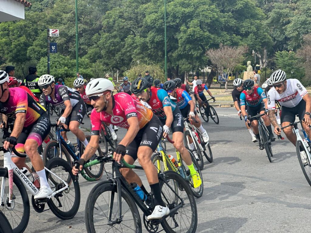 Lucas Gaday conquistó la 93ª edición de la Clásica 1º de Mayo en Salta