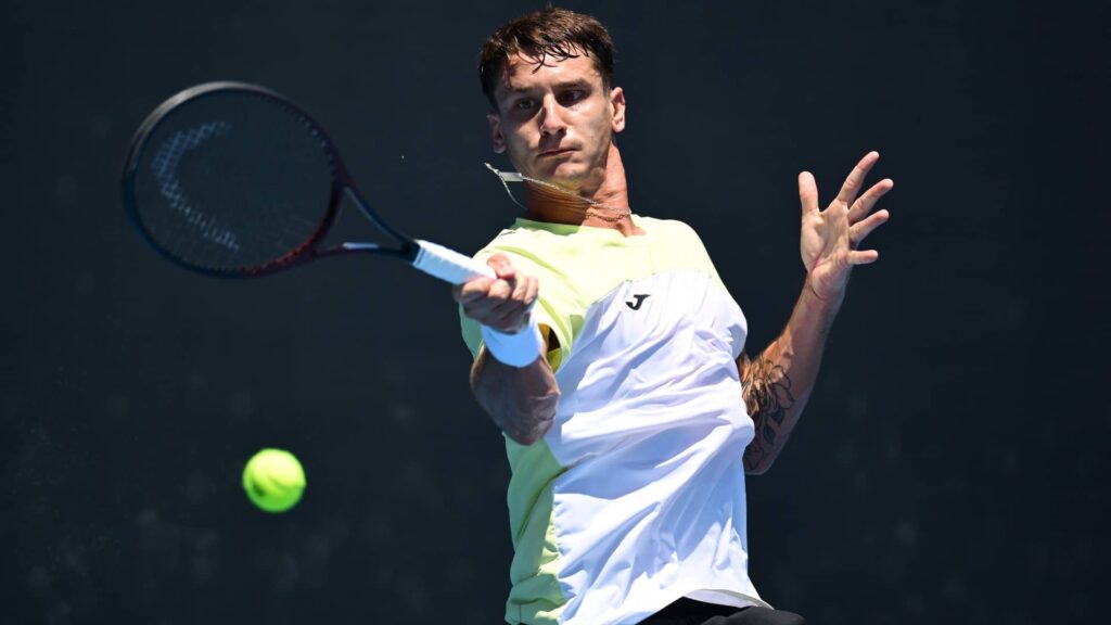 Los argentinos Etcheverry y Ugo brillan en el ATP Hamburgo