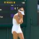 Solana Sierra es la primera argentina en ganar en Wimbledon y lo hizo como Lucky Loser, tras superar a Gadecki con autoridad y corazón.