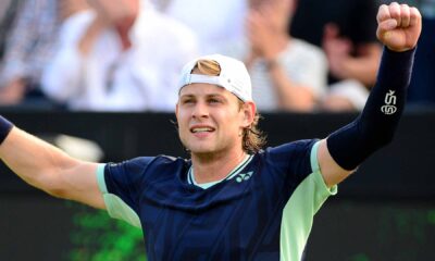 Bergs y Diallo finalistas en césped neerlandés