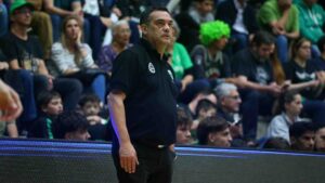 “Peirone eterno: Atenas confía en su líder”