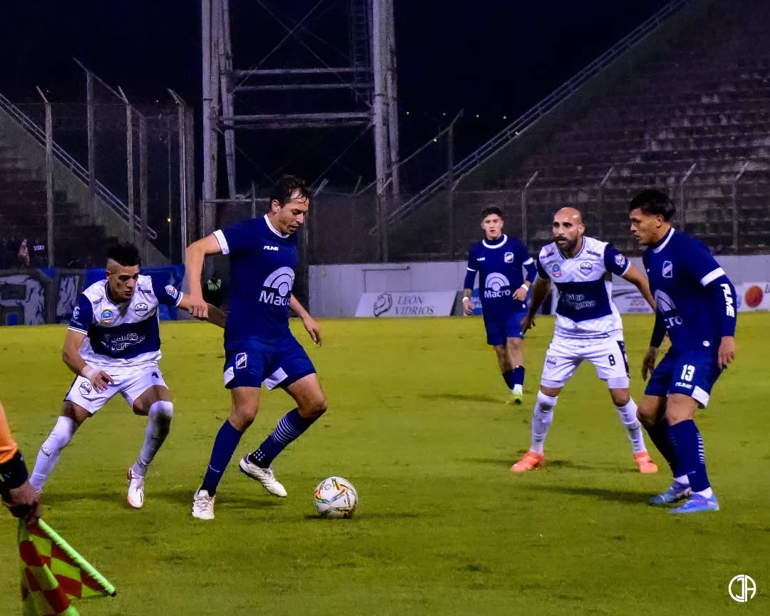 Juventud se juega todo en Corrientes