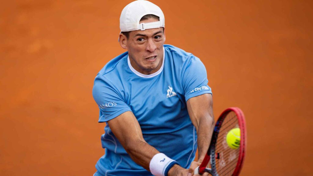 Sebastián Báez volvió al triunfo con carácter y garra en Bastad.