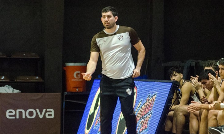 Platense apuesta a un futuro audaz con Martín Yangüela como nuevo líder en la Liga Nacional.