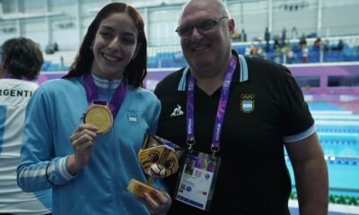 La natación argentina en ASU 2025 sumó un oro, dos platas y dos bronces en una jornada inolvidable.